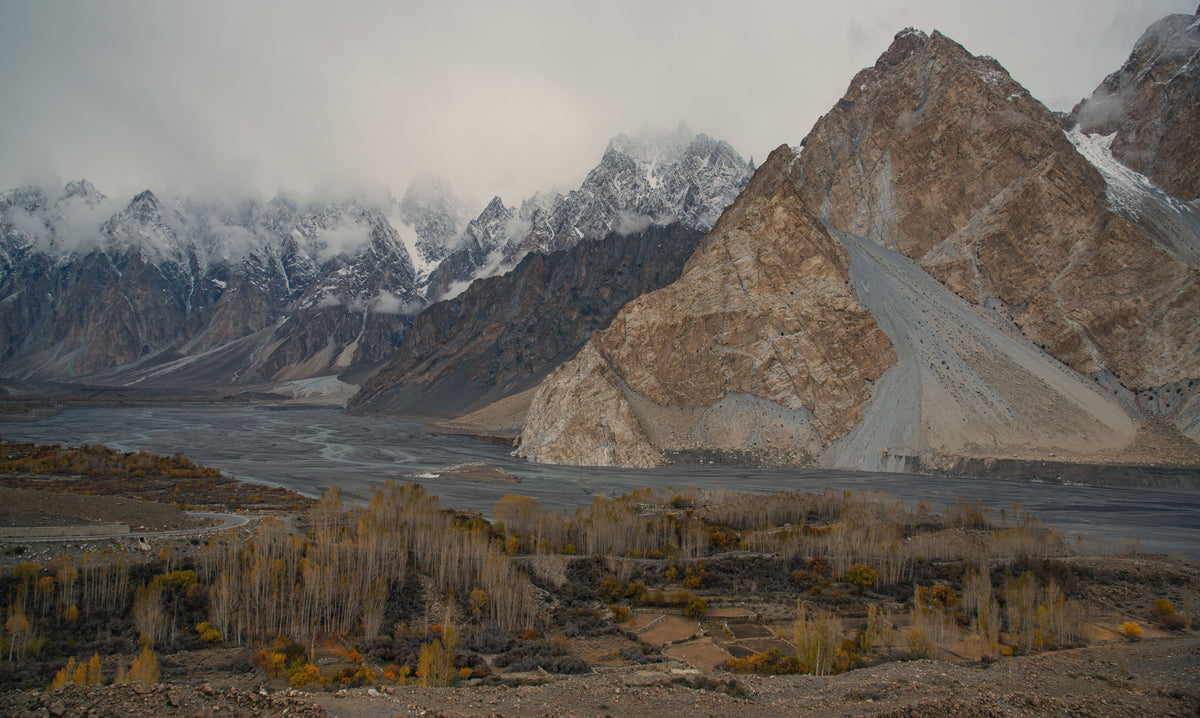 Stock photo: Hunza Nagar, Pakistan — Wasif Mehmood / Pexels. Illustrative landscape, not a verified Aurora collection site.